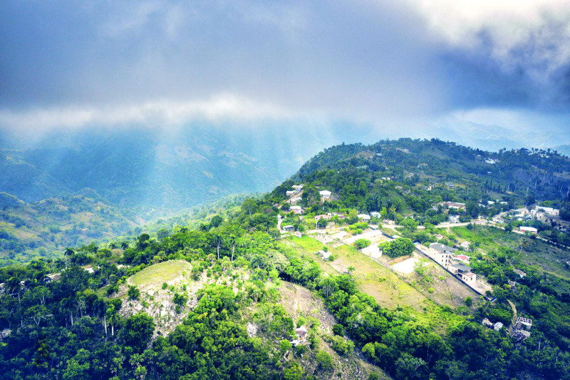 Otorgan a tres empresas permiso de exploración minera en cordillera septentrional