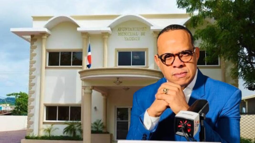 Sala Capitular de San Cristóbal reconoce a Alfredo de la Cruz como
