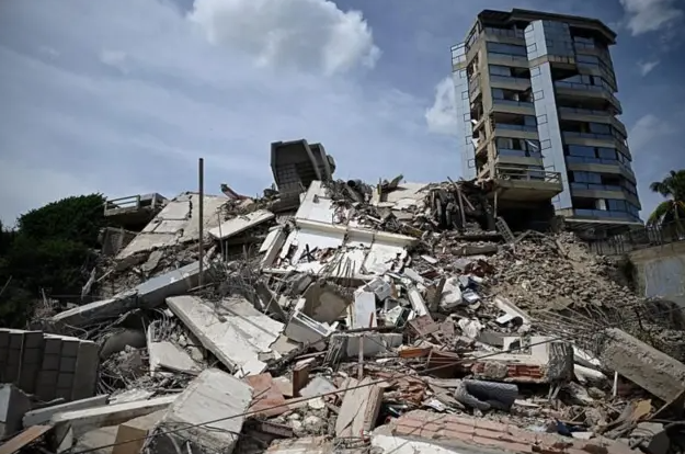 Suman 2 mil 295 muertes por sismos en Venezuela Suman 2 mil 295 muertes por sismos en Venezuela
